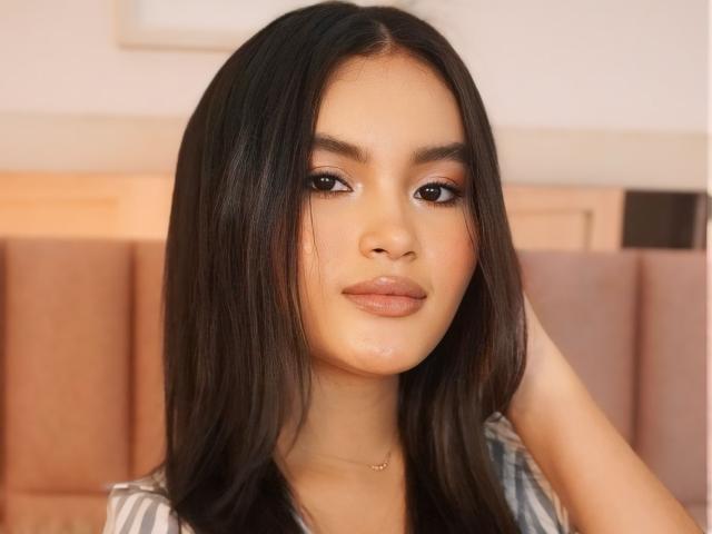 MiiaPalmer - Porno na żywo i seks kamera - 20761354