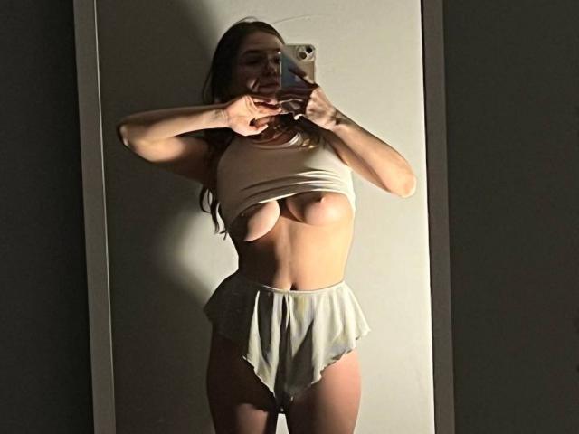LinaStones - Live sex cam - 20763102