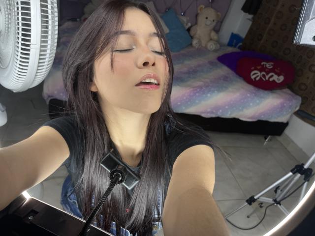 DeisyWest - ライブポルノ&amp;セックスカム - 20764822