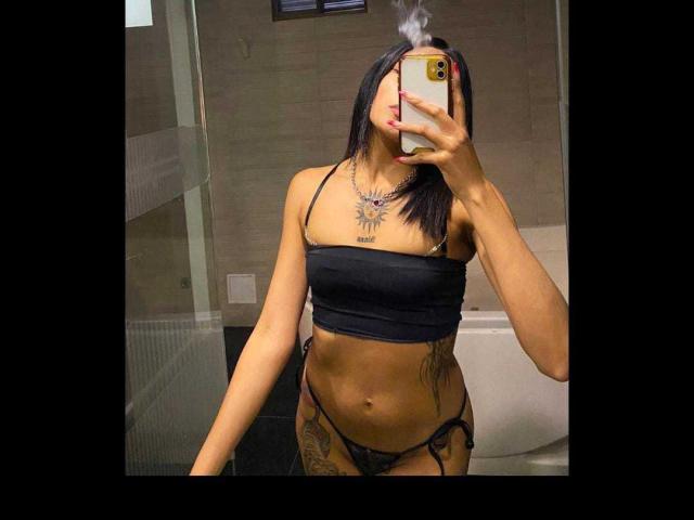 SalomeMille - Live porn &amp; sex cam - 20765706