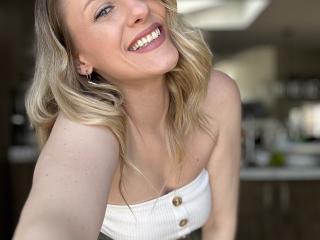 HottieAshleeyy - Sexe cam en vivo - 20768282