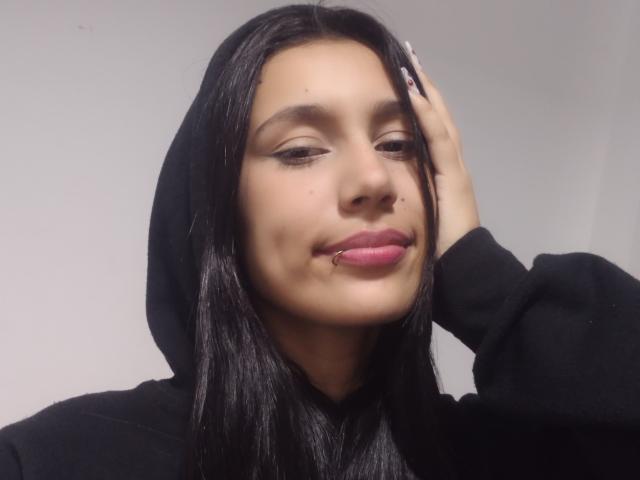KataleyaMansson - Live Sex Cam - 20771090