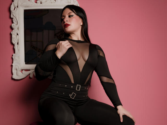 KatalinaJohnson - Live porn &amp; sex cam - 20772666