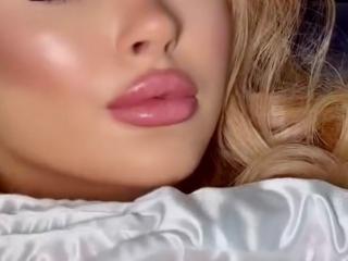 TheHottestBlonde - Live porn &amp; sex cam - 20775970