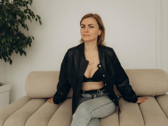 RenataBaster - Live porn &amp; sex cam - 20792422