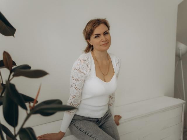 RenataBaster - Live porn &amp; sex cam - 20792482