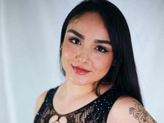 SarayBangerr - Live Sex Cam - 20793578