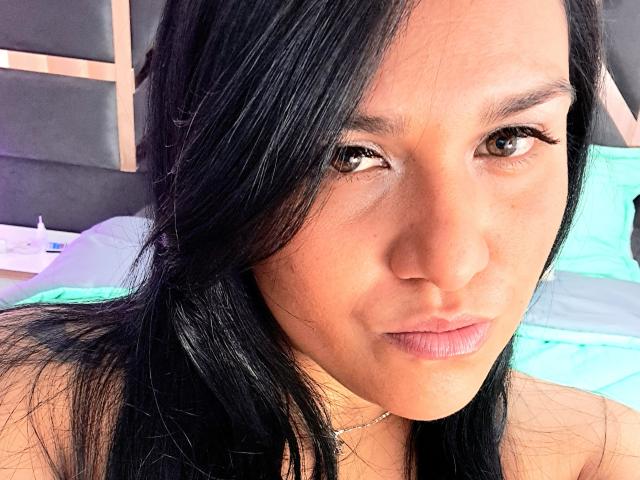 VivianaThomson - Live sexe cam - 20796302