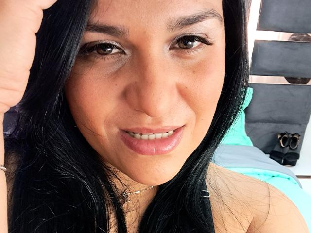 VivianaThomson - сексуальная веб-камера в реальном времени - 20796402