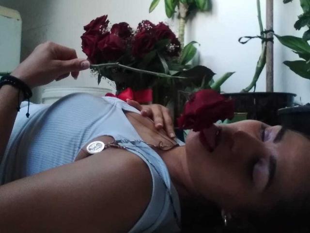 AfroditaHan - Live sex cam - 20796946