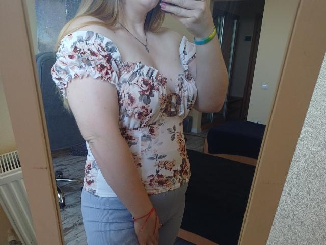 Leiliia - Live porn &amp; sex cam - 20804938