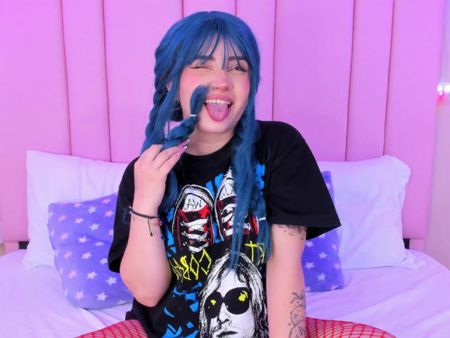 TracieLowe - Live sex cam - 20806202