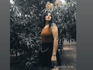 TalianaSquirt - Live Sex Cam - 20819186