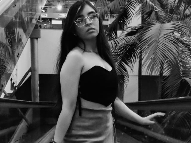 EvaMcAllister - פורנו בשידור חי ומצלמת סקס - 20819786