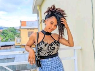 SoreS - Live sex cam - 20832782