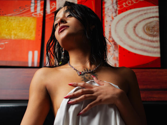 SalomeMille - Live Sex Cam - 20833910