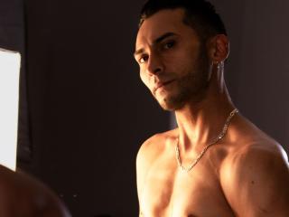 Androd69 - Live sex cam - 20836890