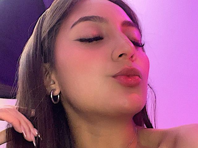 DianaFernandezz - Live porn &amp; sex cam - 20839822