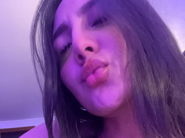 DianaFernandezz - Live porn &amp; sex cam - 20839834