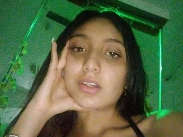 DianaFernandezz - Live sexe cam - 20841334
