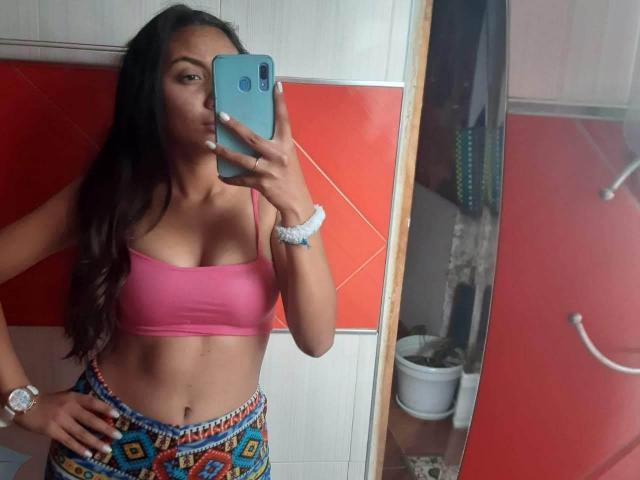 DianaFernandezz - Live sex cam - 20841390