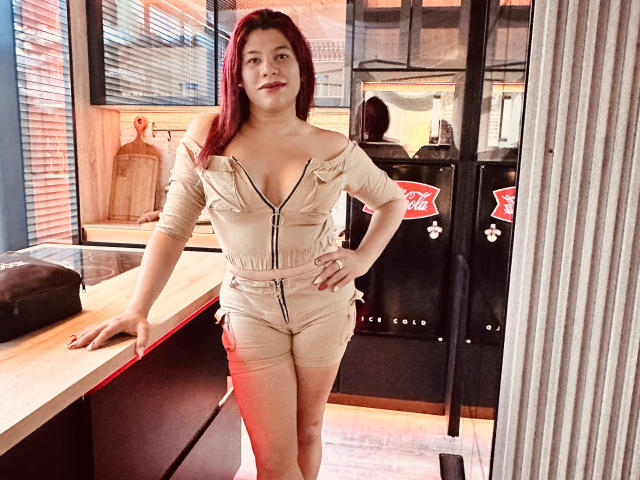 AlmaWhite - Live porn &amp; sex cam - 20847526