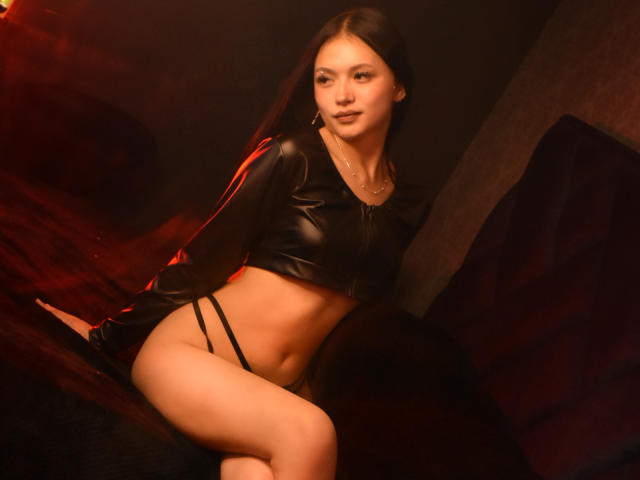 EliizhaThompson - Sexe cam en vivo - 20849662