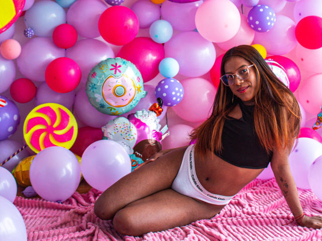 KimmySolange - Live sex cam - 20852098