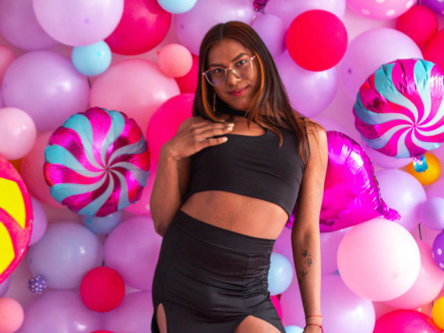 KimmySolange - Live Sex Cam - 20852130