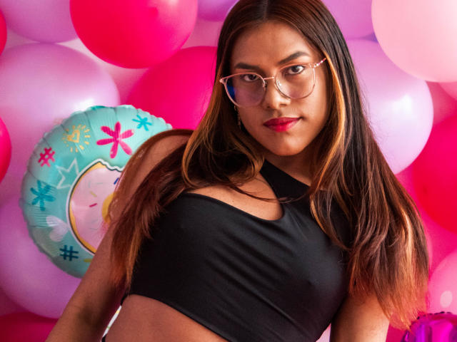 KimmySolange - Live Sex Cam - 20852138