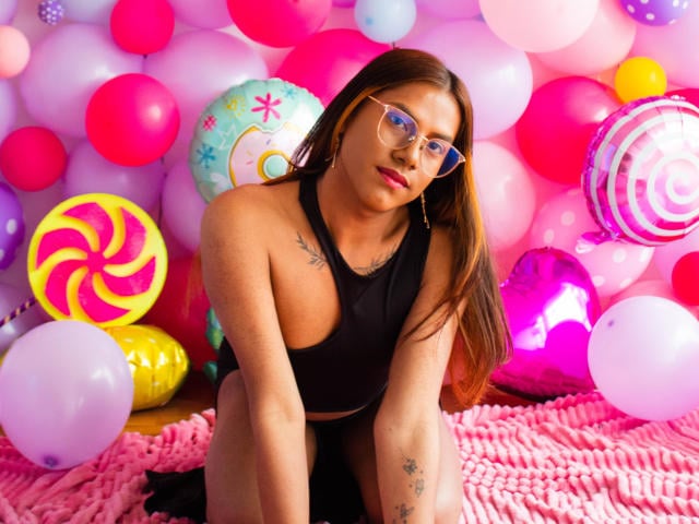 KimmySolange - Live sex cam - 20852142