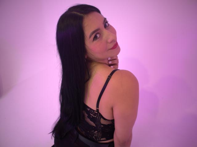 LarissaLorens - Live sex cam - 20852450