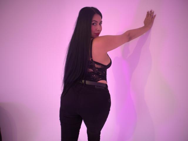 LarissaLorens - Live Sex Cam - 20852466
