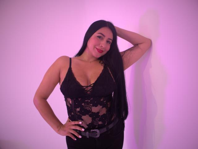 LarissaLorens - Live sex cam - 20852474