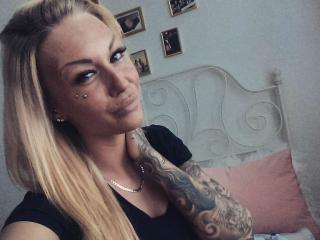 LadyXenia-hot - Live Sex Cam - 20857278