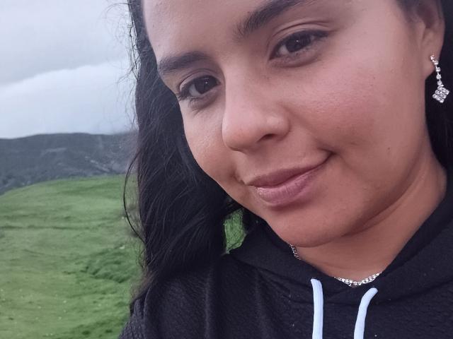 ArielleWilde - Live Sex Cam - 20862678