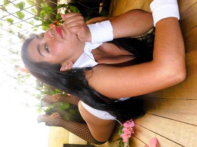 ArianithaXox - Live sexe cam - 20863334