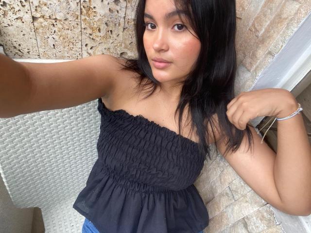 MiiaPalmer - Live Sex Cam - 20863610