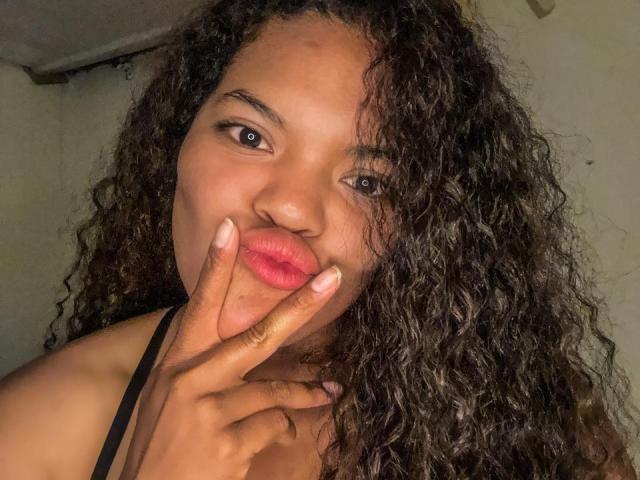 AlissonReyes - Sexe cam en vivo - 20865114