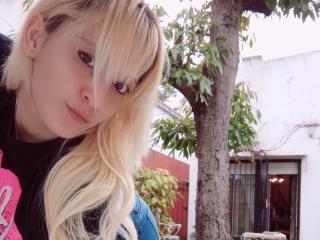 AlmitaMia-hot - Live sexe cam - 20865274