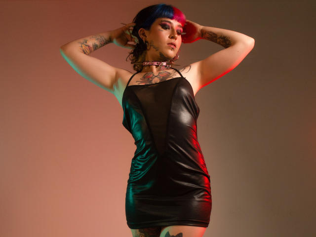 SiennaReeves - Sexe cam en vivo - 20866222