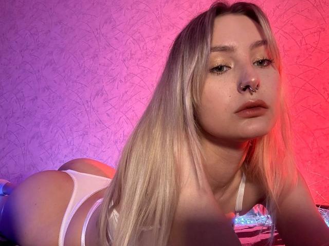 JudyyPlum - Live sex cam - 20868510