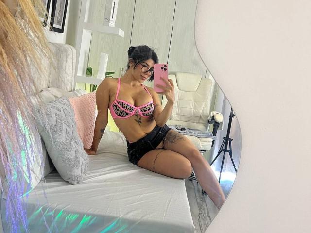 NikolRyder - Live porn &amp; sex cam - 20869610