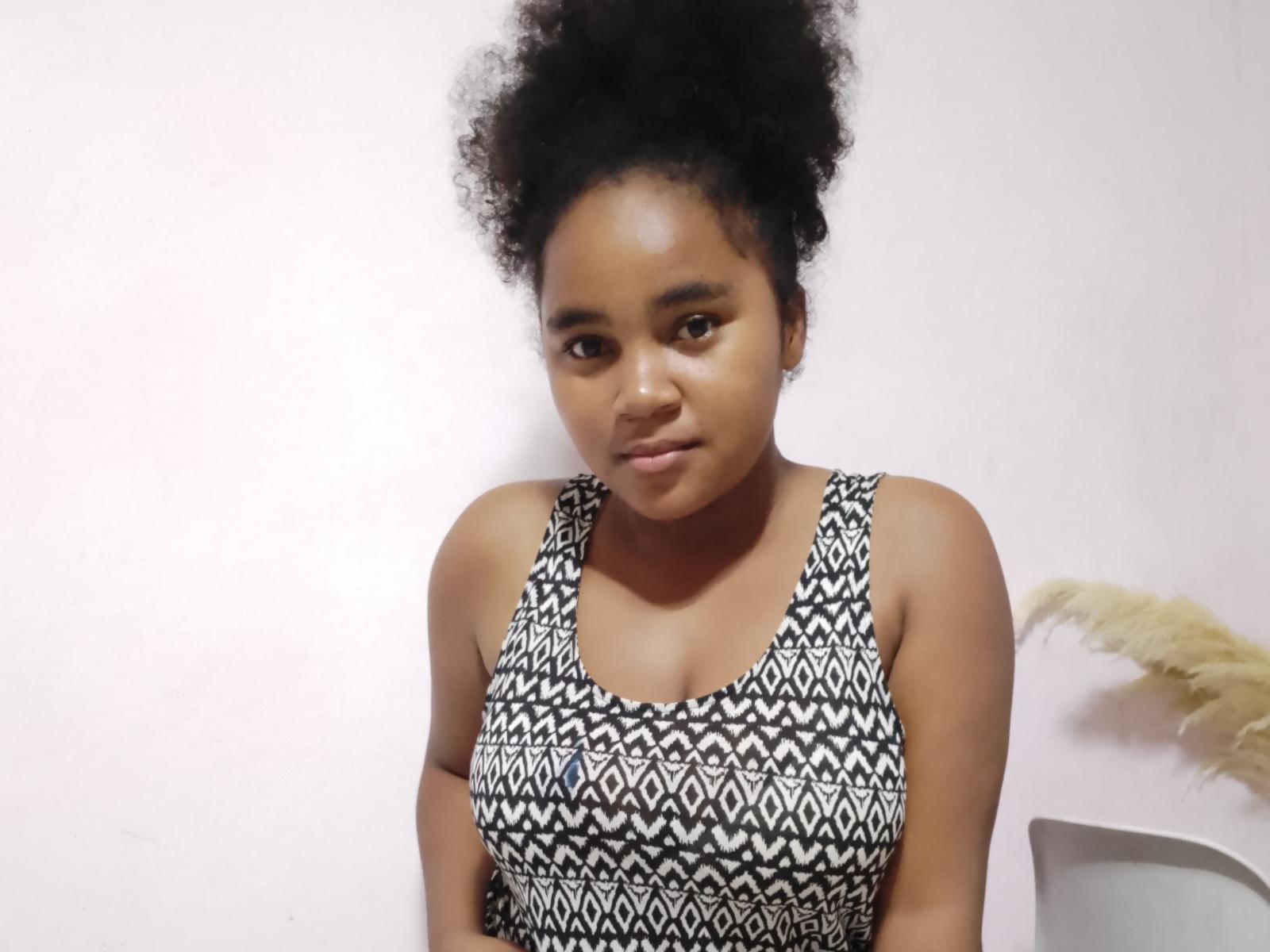 LovelyAngell69 - Live sexe cam - 20870118