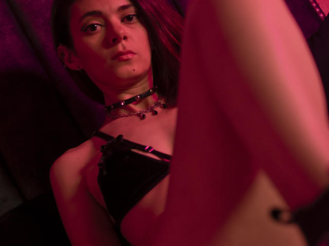ZaraAustin - Live Sex Cam - 20870398