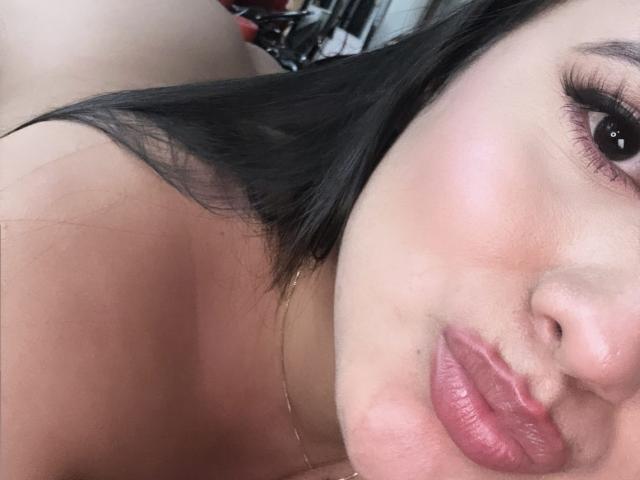 SaraRogers - Live sex cam - 20872858