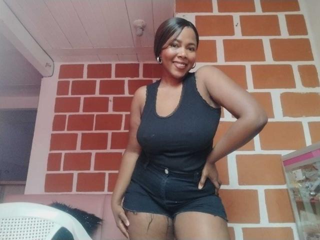 EmiraHot - Live porn &amp; sex cam - 20876718