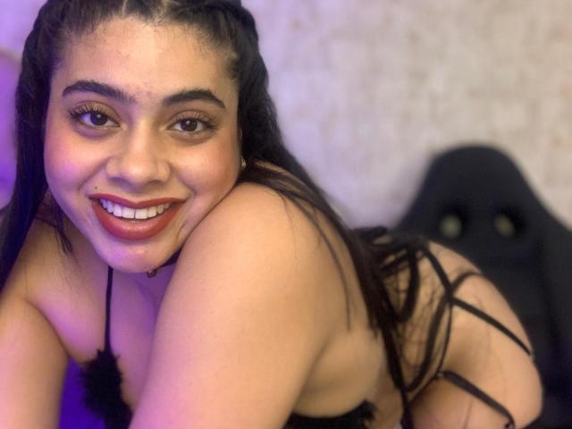 KataleyaForbes - Live sex cam - 20879646