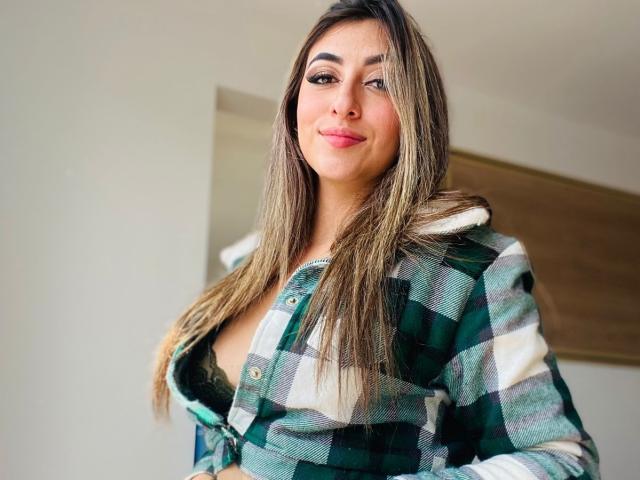 SabrinaaMontana - Live sex cam - 20880202