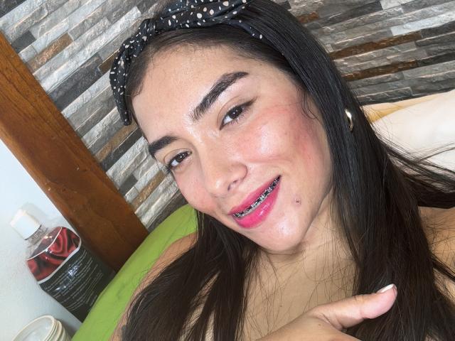 SharonKlart - Élő pornó és szexkamera - 20880234